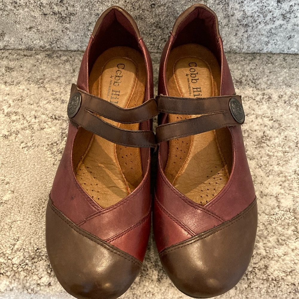 NWOT Cobb Hill by New Balance leather mary janes